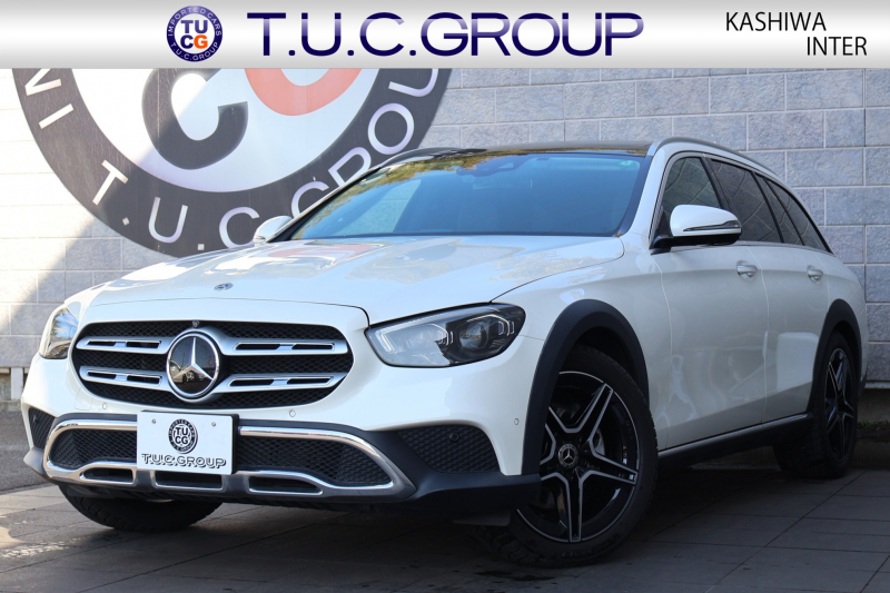 メルセデスベンツ Eクラス E220d 4MATIC ｵｰﾙﾃﾚｲﾝ(ISG搭載ﾓﾃﾞﾙ)　後期型 ｴｸｽｸﾙｰｼﾌﾞPKG ｴﾅｼﾞｬｲｼﾞﾝｸﾞPKG ﾚｰﾀﾞｰｾｰﾌﾃｨPKG ﾊﾟﾉﾗﾏSR ﾌﾞﾗｯｸ革 ｼｰﾄﾋｰﾀ ﾍﾞﾝﾁﾚｰﾀ MBUX ARﾅﾋﾞｹﾞｰｼｮﾝ Burmester ﾜｲﾔﾚｽﾁｬｰｼﾞﾝｸﾞ HUD ｴｱｻｽ 純正19ｲﾝﾁAW　2年保証