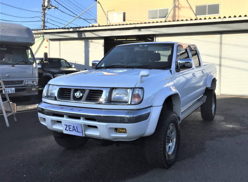 日産 ダットサントラック ダブルキャブ4wd Ax Zeal Pro ジールプロ メルセデスベンツ 中古車 検索サイト メルセデスベンツライフ Com
