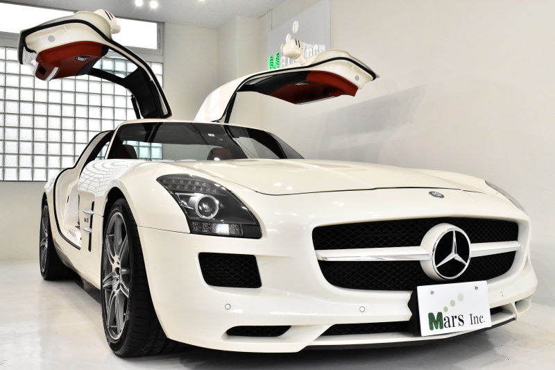 Amg Sls Coupe 正規モデル 赤革 歴代記録簿完備 ガルウイングドア 地デジtv Mars Inc メルセデスベンツ 中古車 検索サイト メルセデスベンツライフ Com