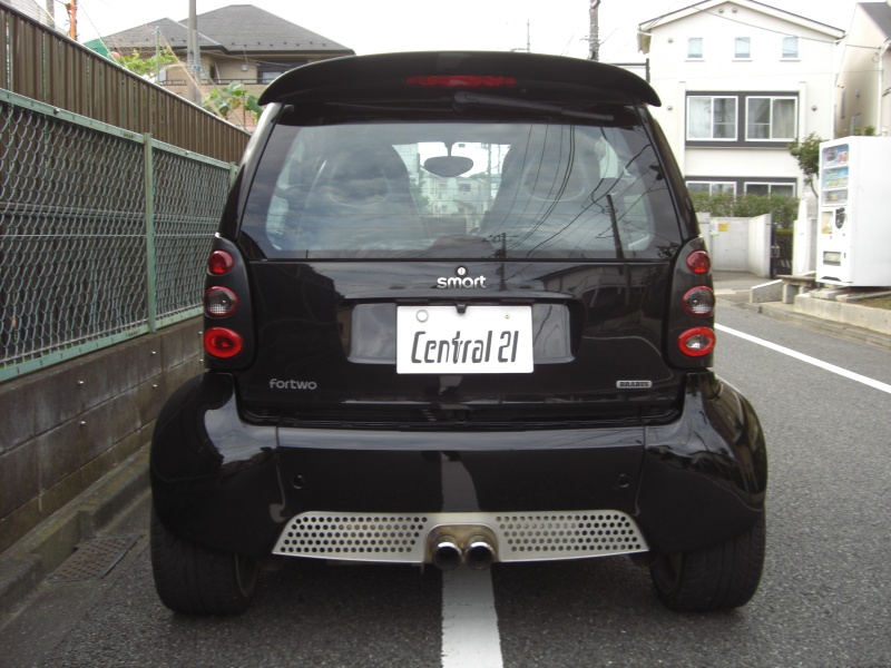 スマート フォーツー クーペ ブラバス ワイドボディ 左ハンドル 新車並行 中古車情報 メルセデスベンツ 中古車 検索サイト メルセデスベンツライフ Com