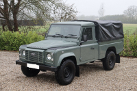 ディフェンダー