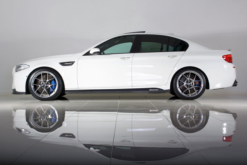 Bmw Mシリーズ M5 F10型 フルカスタム 615ps 仕様 Eguchi Motor Inc メルセデスベンツ 中古車 検索サイト メルセデスベンツライフ Com